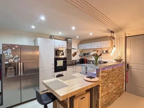 Appartement 3 pièces 76 m² 