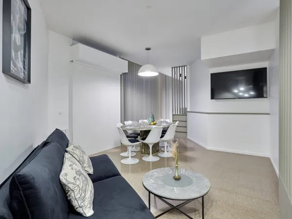 Paris XI - Appartement 5 Pièces de 95m² - hébergement hôtelier 