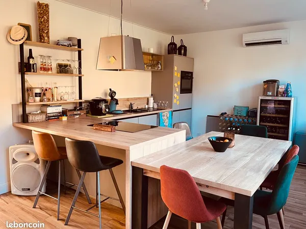 Maison - 6 pièces - 110 m² 