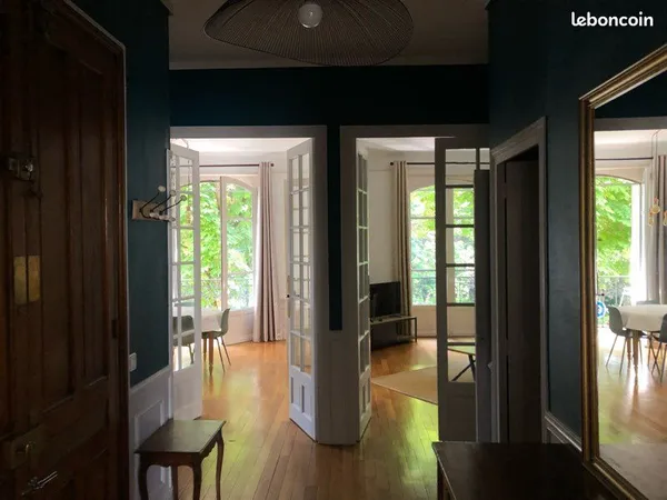 Bel appartement dans le quartier de France 