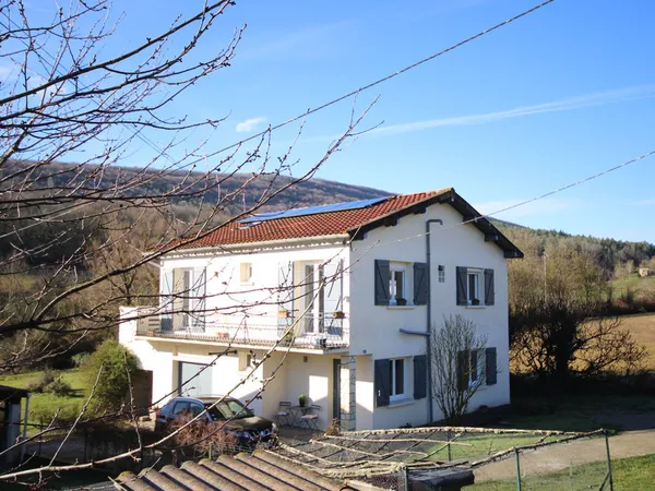 BELLE MAISON 