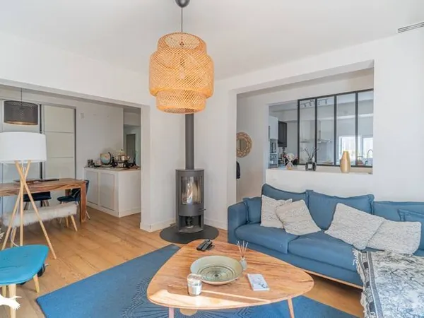 Maison de plain-pied 5 pièces 92 m² 