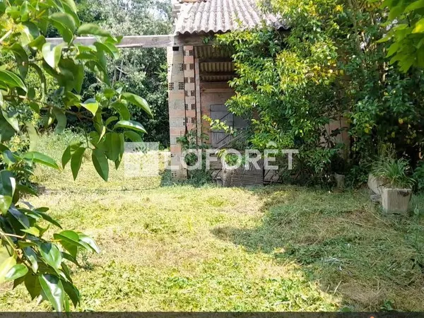 Terrain 614 m² FINHAN 