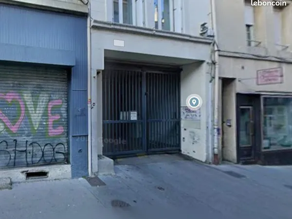 Parking 10 m² Saint Etienne 