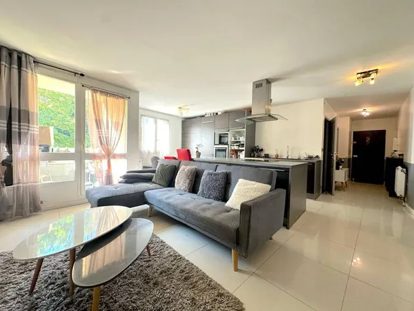 Appartement 2 pièces 81 m² 