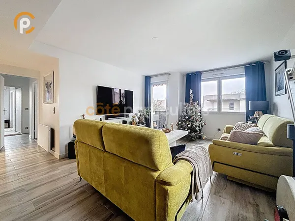Appartement 4 pièces 82 m² 