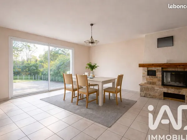 Maison 5 pièces 120 m² 