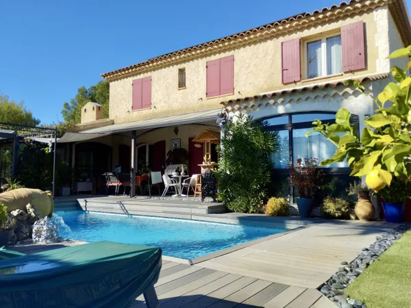Maison 6 pièces 160 m² 