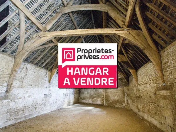 30250 SOMMIERES - Hyper centre, REMISE / GARAGE Idéal ARTISANS OU COMMERCANTS 