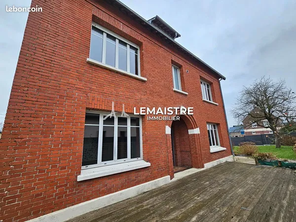 Maison 7 pièces 179 m² 