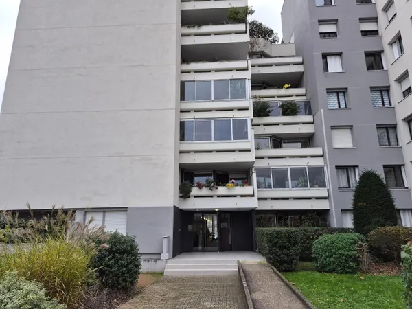 Appartement 6 pièces 117 m² 