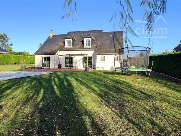 MAISON DE CHARME 6 PIECES 198M2 