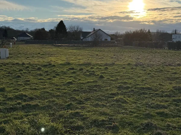 Terrain 881 m² 