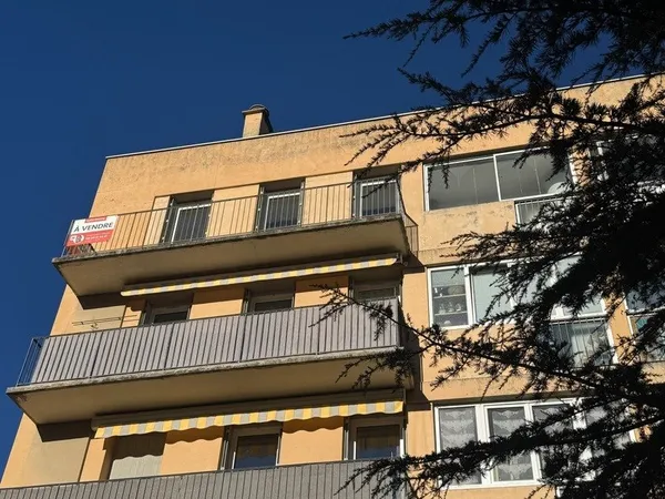 T4 lumineux avec ascenseur, cave et parking - Centre-ville Digne-les-Bains 