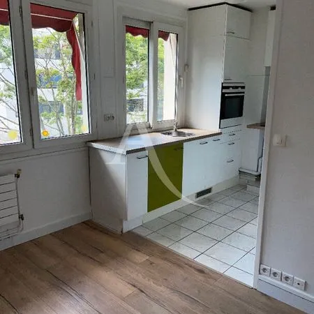 Appartement 4 pièces 63 m² 