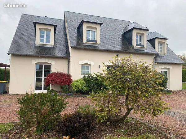 Maison 6 pièces 198 m² 