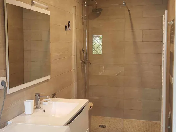 Loue chambre en colocation - 140m² 