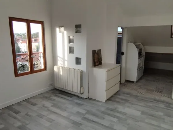 Studio 1 pièce 15 m² 