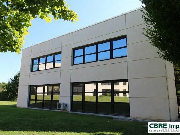 Bureaux 102 m² 