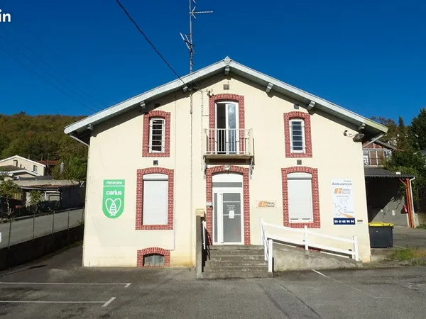 Maison 7 pièces 240 m² 
