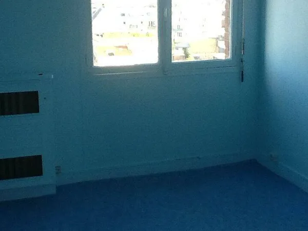 Appartement 4 pièces 17 m² 