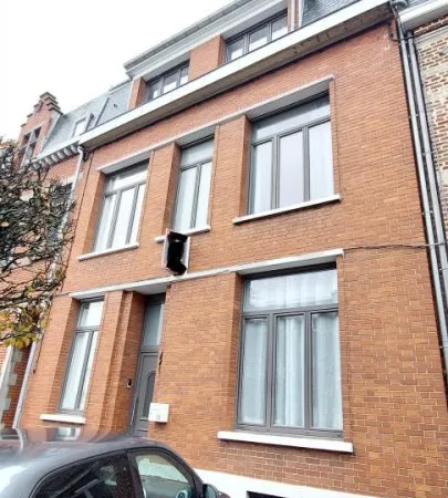 Maison 9 pièces 218 m² 