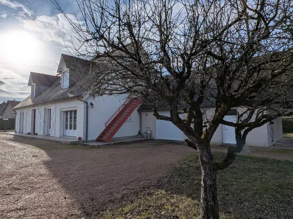 Maison 8 pièces 172 m² 
