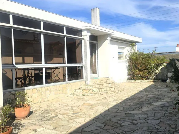 Maison 7 pièces 210 m² 