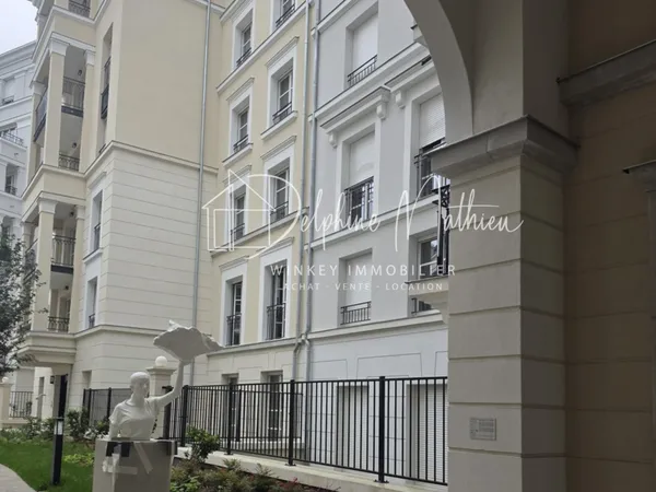 Studio neuf meublé 23 m2 Résidence récente Premier locataire 