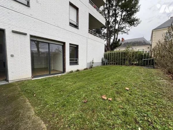 Appartement 1 pièce 33 m² 