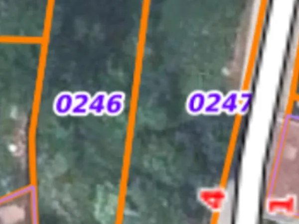 Terrain 907 m² 