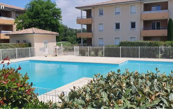MONTÉLIMAR SUD - Superbe T2 avec terrasse, piscine, gardien et climatisation 