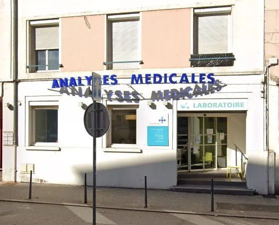 Local commercial 192 m² 