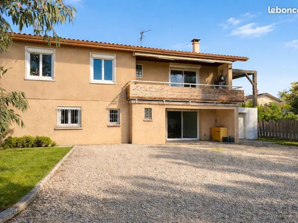 Maison 7 pièces 166 m² 