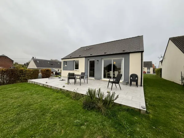 Maison de plain-pied 3 pièces 77 m² 