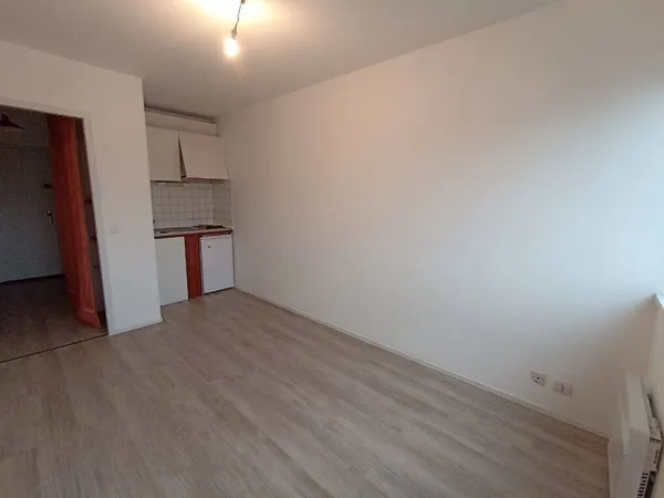 Appartement 1 pièce 17 m² 