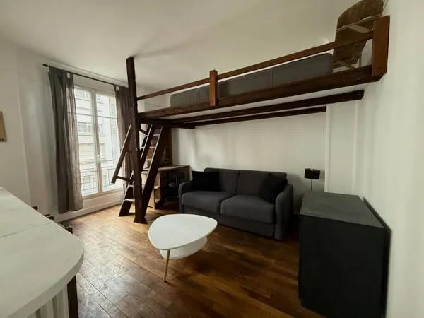Studio 1 pièce 23 m² 