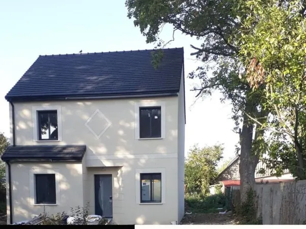 Maison 5 pièces 104 m² 