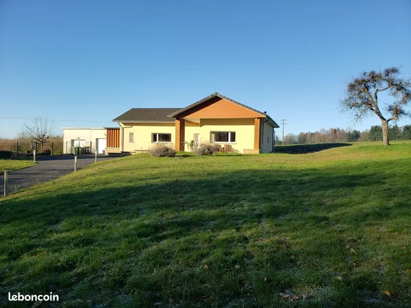 Proximité Charleville-Mézières - Maison atypique 