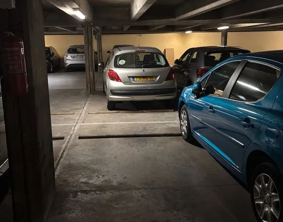 Parking sécurisé - Clermont Ferrand 