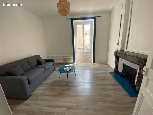 Appartement 1 pièce meublé, 35M² - Oullins Centre 