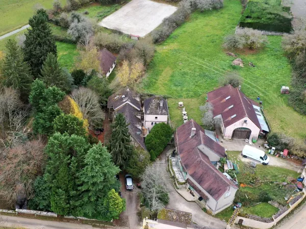 Maison 19 pièces 460 m² 
