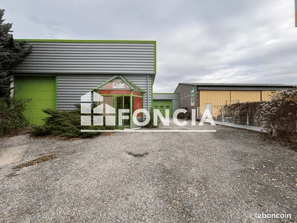 Digne, zone commerciale 