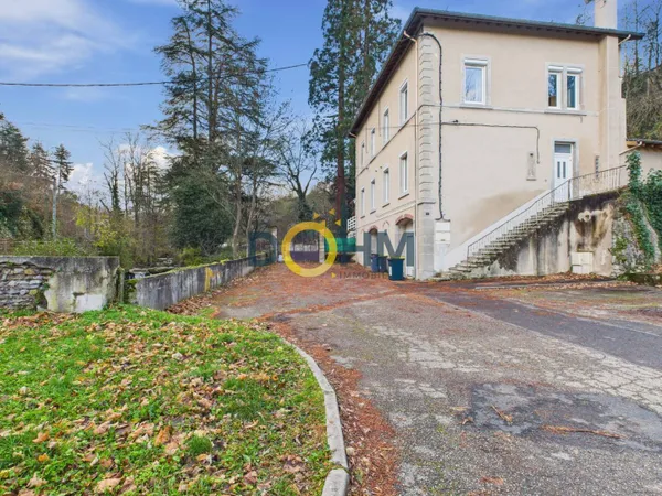 Duplex 6 pièces 116 m² 