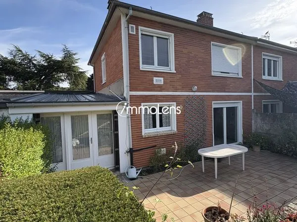 Maison 5 pièces 77 m² 