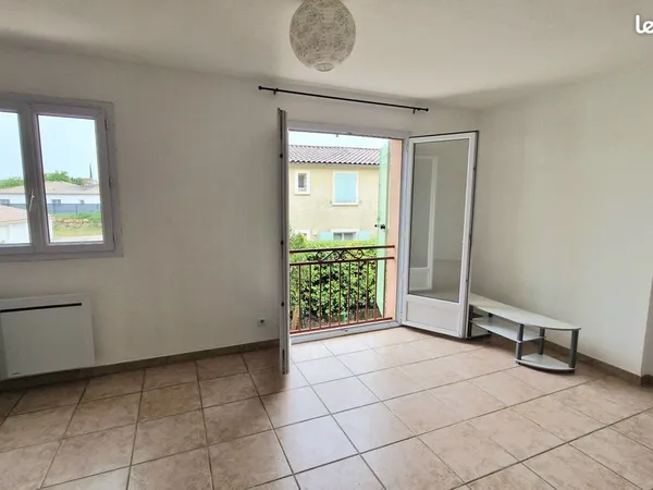 Studio 1 pièce 29 m² 