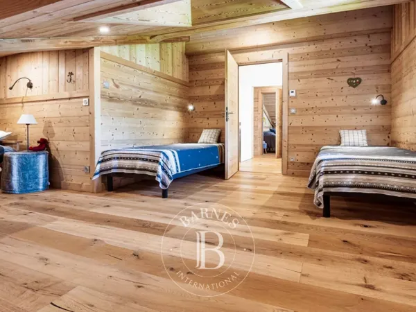 BARNES SAINT-GERVAIS - LES CHATTRIX - CHALET CONTEMPORAIN - VUE 