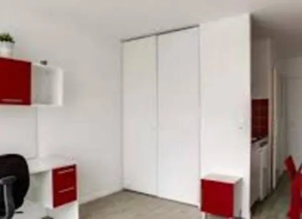 Appartement 1 pièce 18 m² 