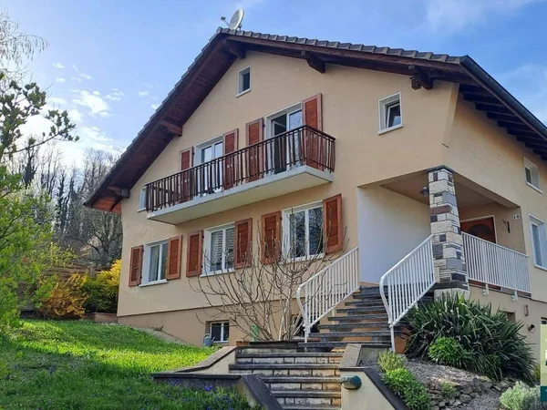 Maison 7 pièces 170 m² 