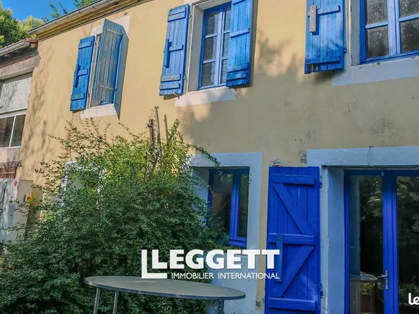 Maison 8 pièces 295 m² 